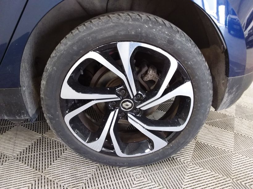 RENAULT SCENIC IV 2018 - Photo n°7