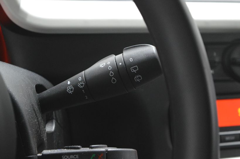 RENAULT TWINGO III 2019 - Photo n°15