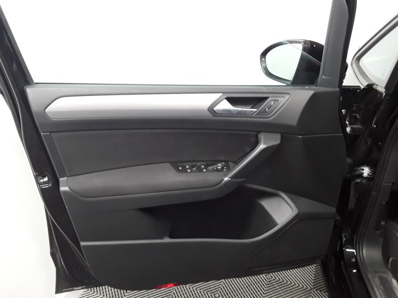 VOLKSWAGEN TOURAN 2016 - Photo n°13