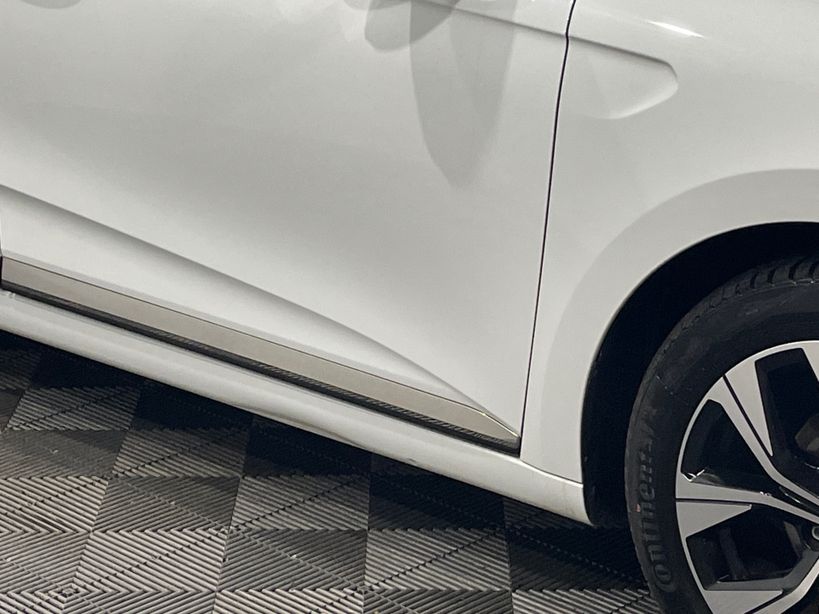 RENAULT CLIO V 2023 - Photo n°2