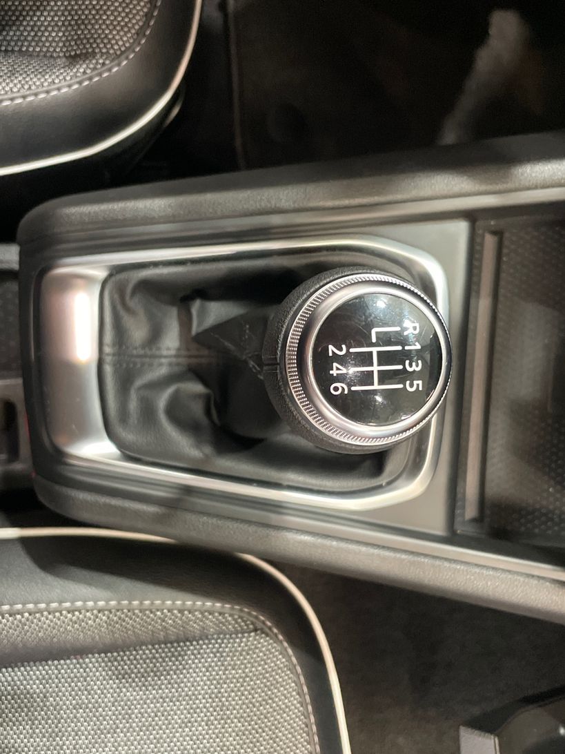 RENAULT CAPTUR 2022 - Photo n°21