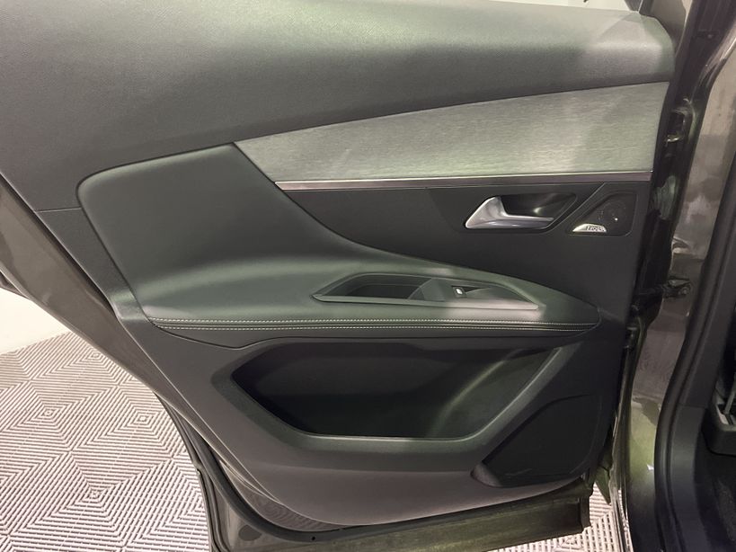 PEUGEOT 3008 2019 - Photo n°41