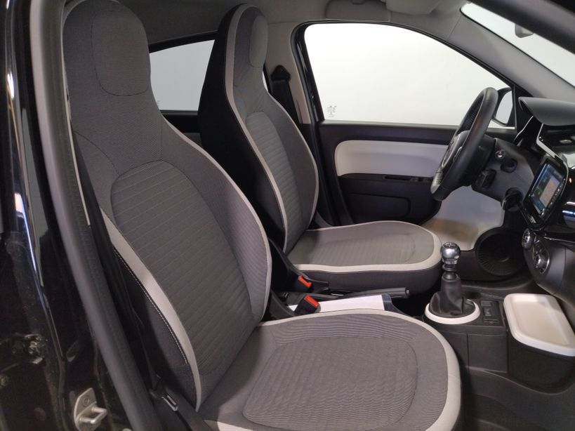RENAULT TWINGO III 2019 - Photo n°9