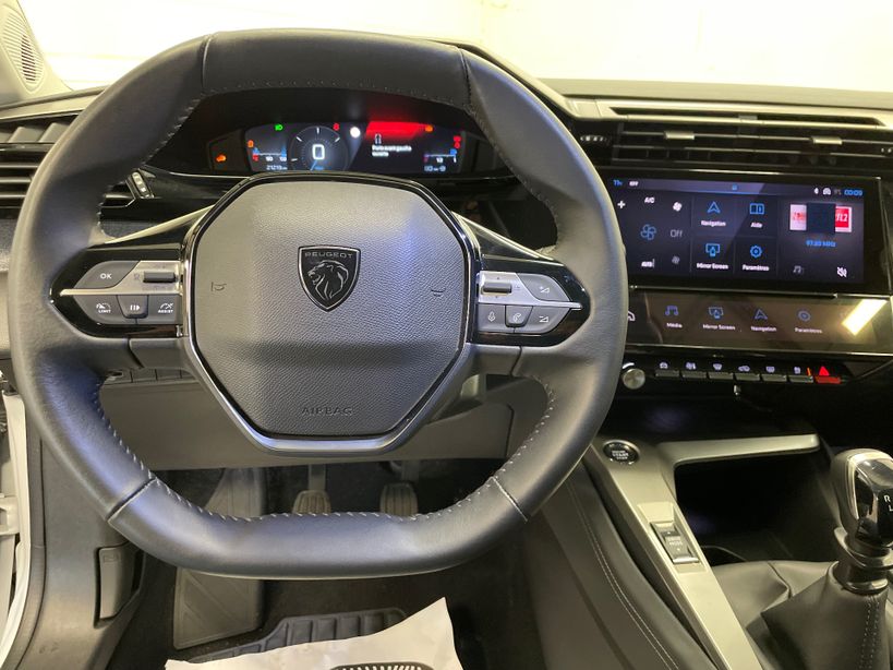 PEUGEOT 308 2023 - Photo n°14