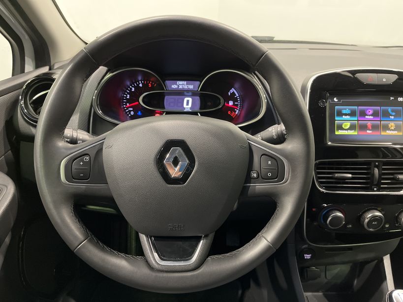 RENAULT CLIO IV 2019 - Photo n°11
