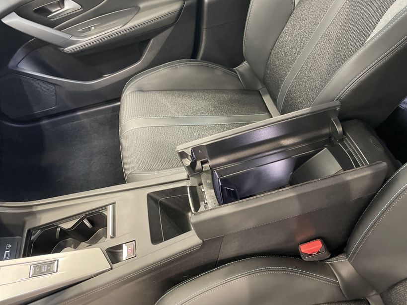 PEUGEOT 308 SW 2024 - Photo n°24