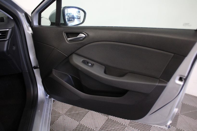 RENAULT CLIO V 2020 - Photo n°35