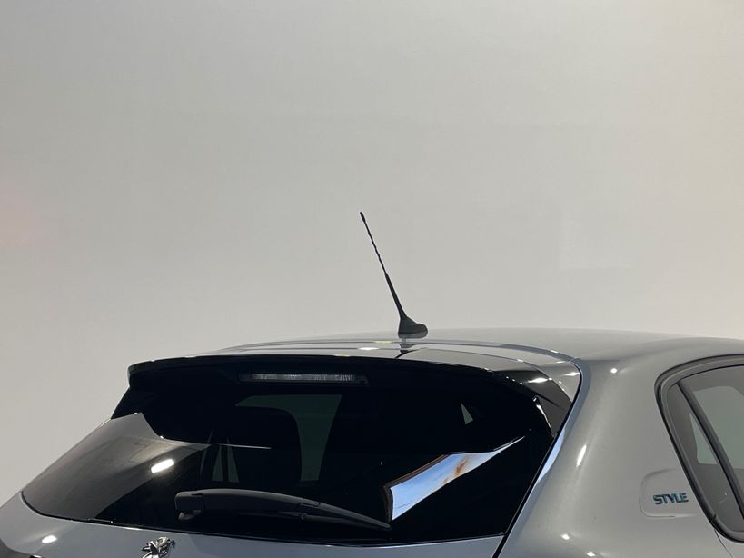 PEUGEOT 208 2023 - Photo n°44