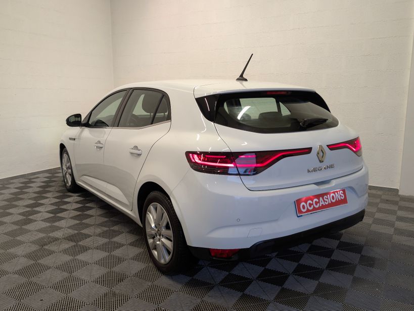 RENAULT MEGANE IV BERLINE 2021 - Photo n°5