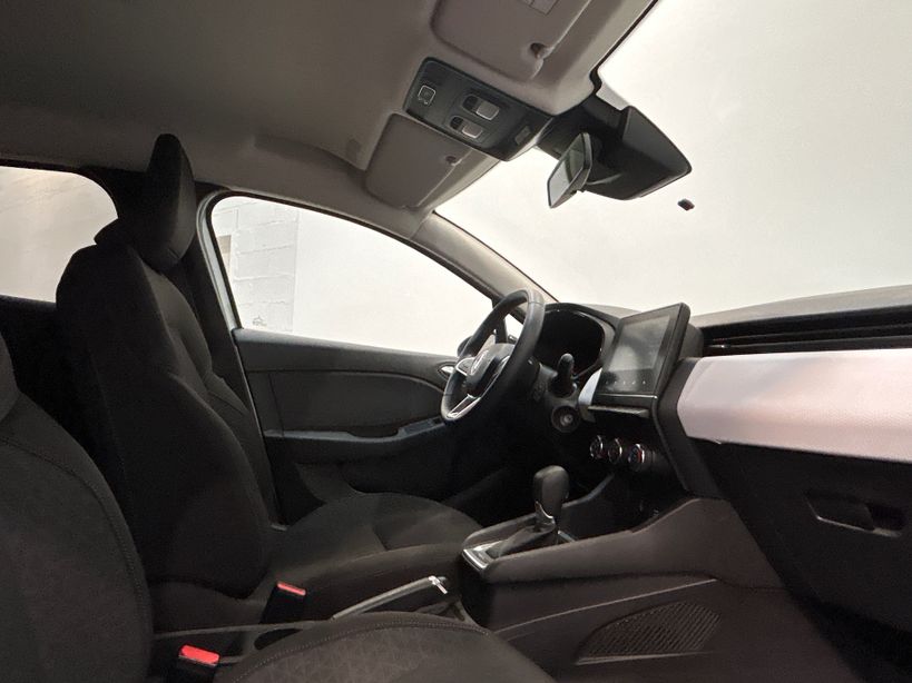 RENAULT CLIO V 2023 - Photo n°17