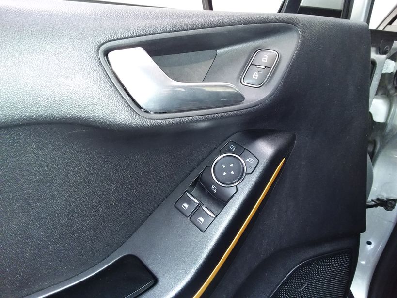 FORD FIESTA ACTIVE 2018 - Photo n°17
