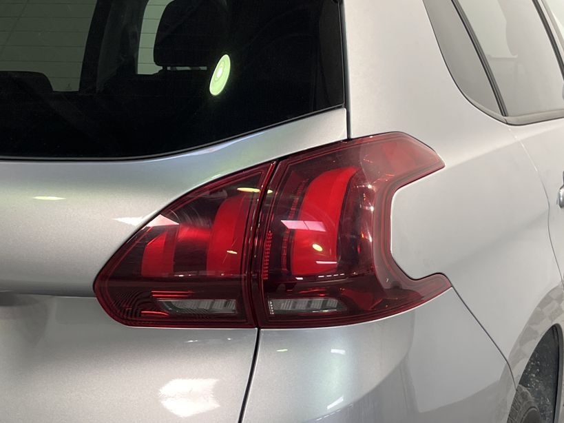 PEUGEOT 2008 2018 - Photo n°7