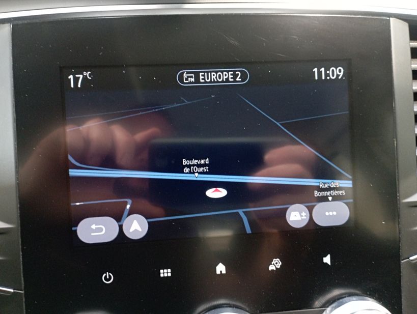 RENAULT MEGANE IV ESTATE 2021 - Photo n°18