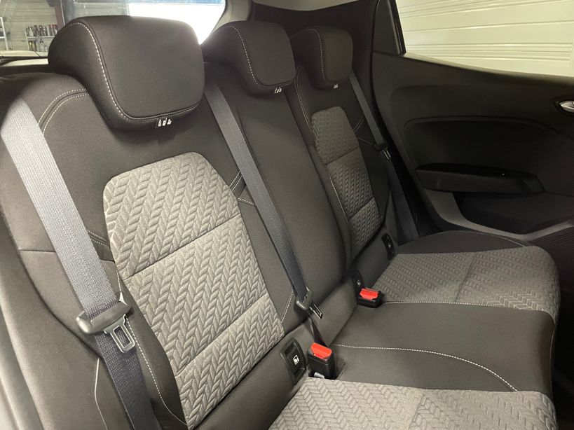 RENAULT CLIO V 2023 - Photo n°12