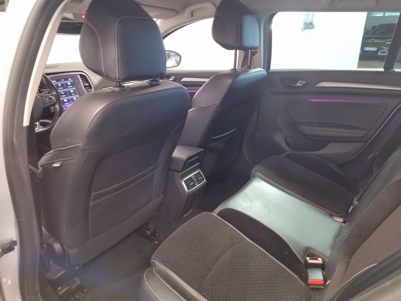 RENAULT MEGANE IV ESTATE 2019 - Photo n°21