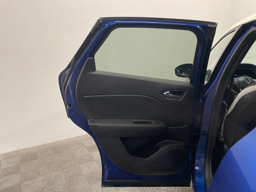 RENAULT CAPTUR 2022 - Photo n°38