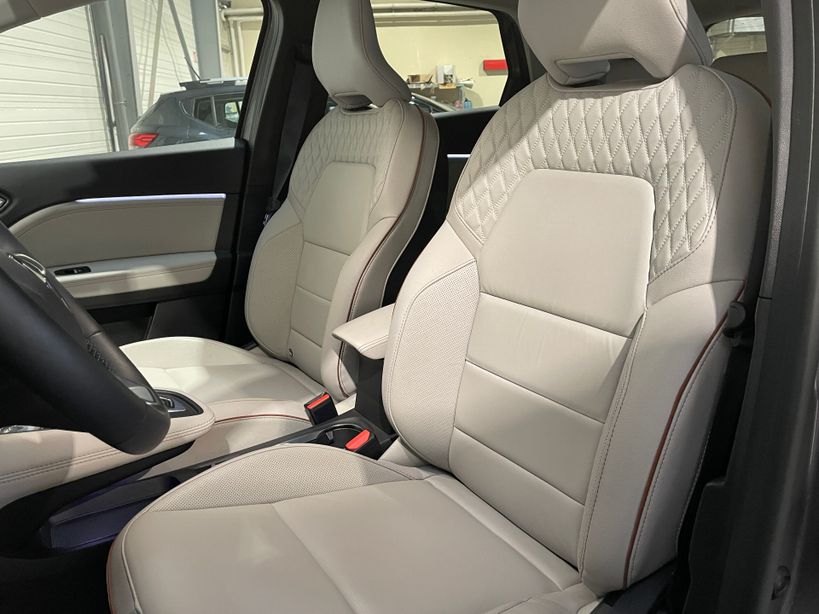 RENAULT CAPTUR 2023 - Photo n°11