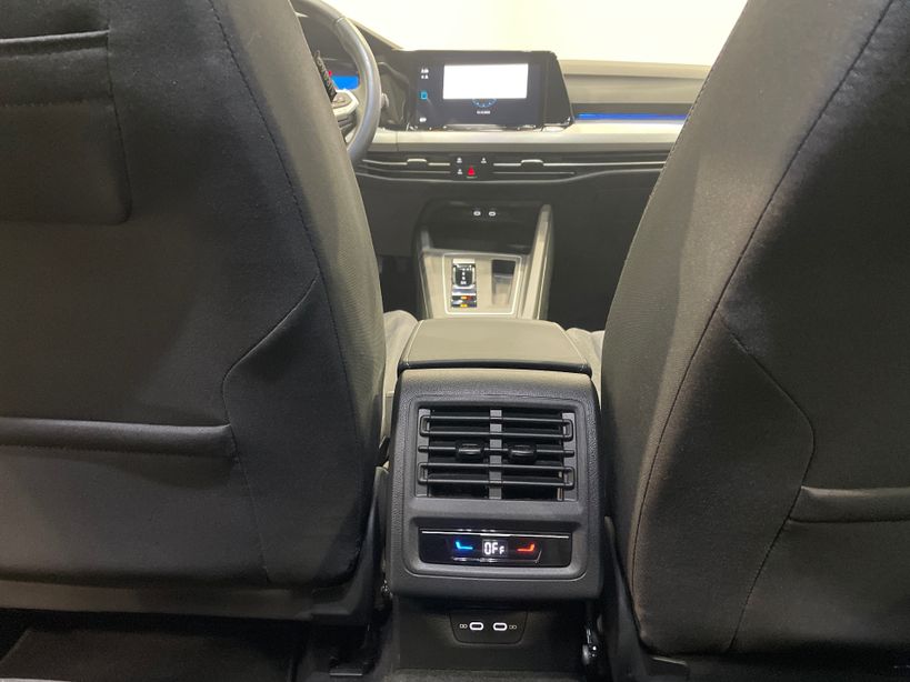VOLKSWAGEN GOLF 2023 - Photo n°40