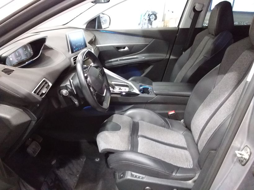 PEUGEOT 5008 BUSINESS 2018 - Photo n°14