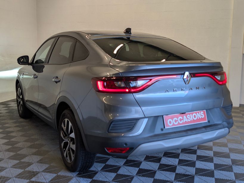 RENAULT ARKANA 2023 - Photo n°6