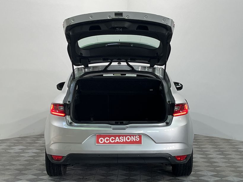 RENAULT MEGANE IV BERLINE BUSINESS 2020 - Photo n°48