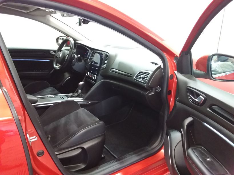 RENAULT MEGANE IV BERLINE 2022 - Photo n°7