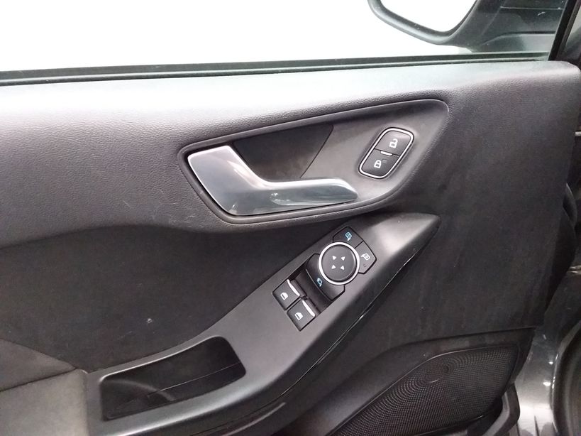 FORD FIESTA 2019 - Photo n°18