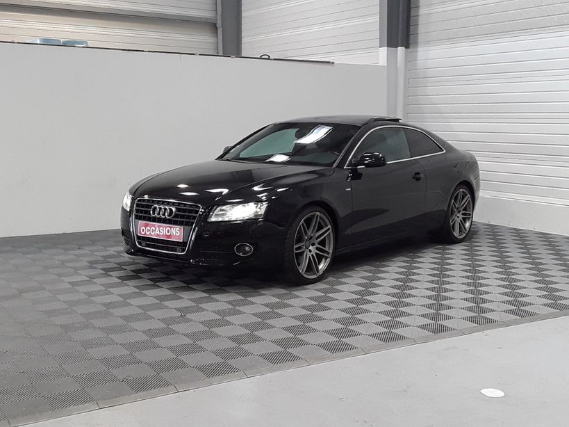 AUDI A5 2011 - Photo n°8