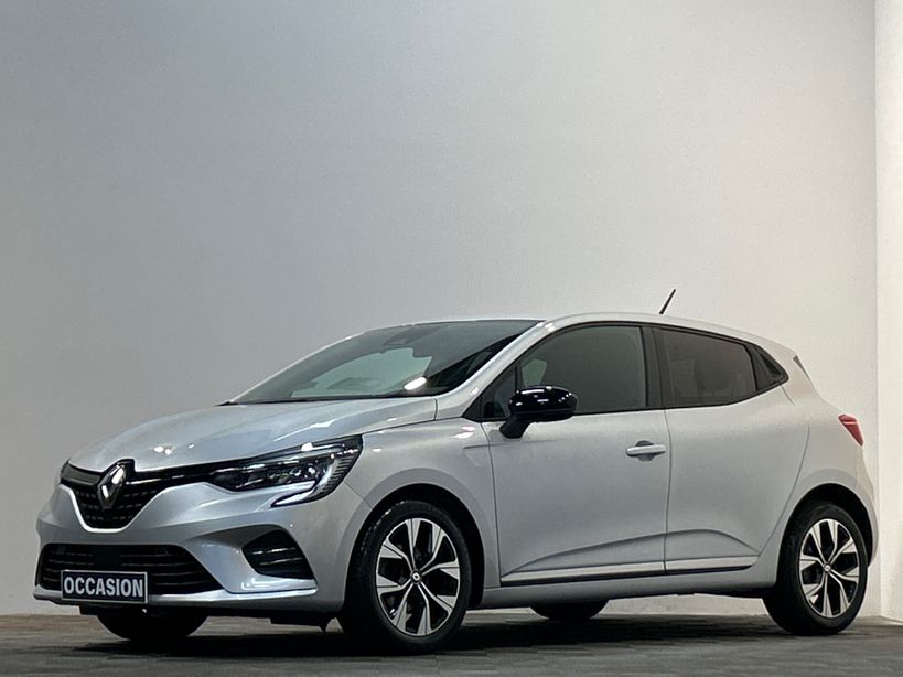 RENAULT CLIO V 2022 - Photo n°1