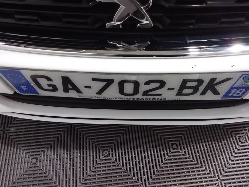 PEUGEOT 308 2020 - Photo n°9
