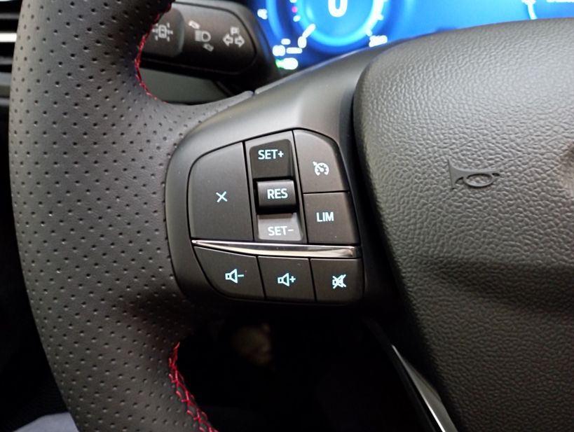 FORD KUGA 2022 - Photo n°24