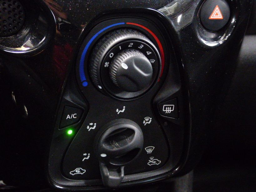 CITROEN C1 2015 - Photo n°8