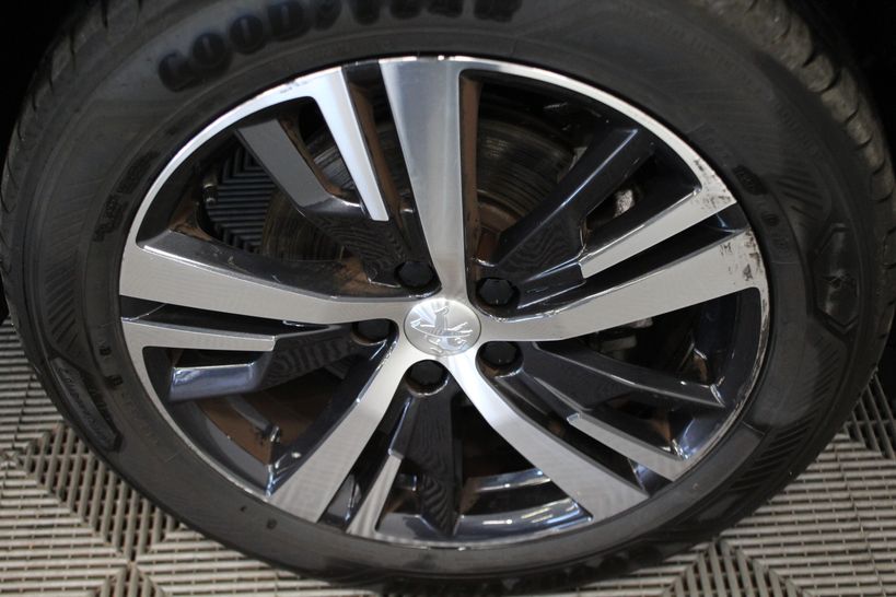 PEUGEOT 5008 BUSINESS 2019 - Photo n°10