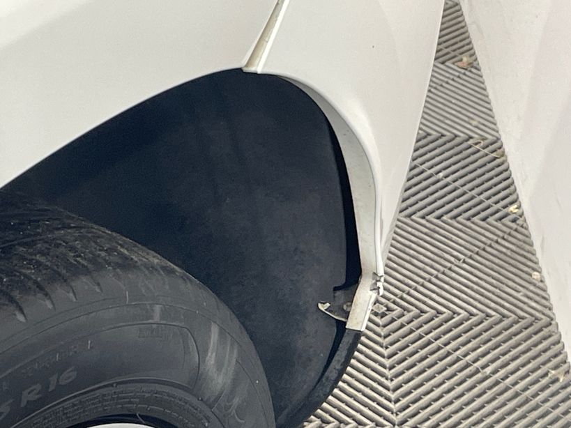 PEUGEOT 2008 2015 - Photo n°10