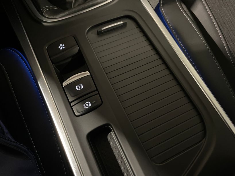 RENAULT MEGANE IV BERLINE 2022 - Photo n°27