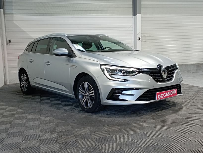 RENAULT MEGANE IV ESTATE 2020 - Photo n°3