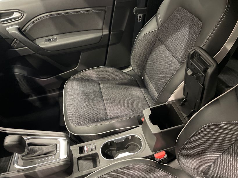 RENAULT CAPTUR 2023 - Photo n°22