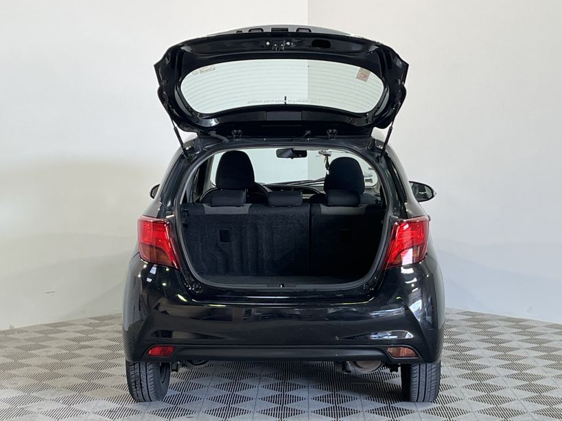 TOYOTA YARIS HYBRIDE 2015 - Photo n°42