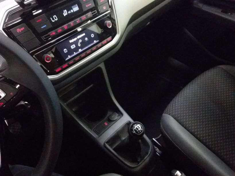 VOLKSWAGEN UP! 2.0 2022 - Photo n°20