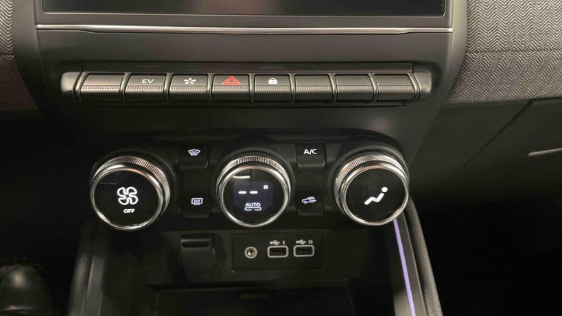 RENAULT CLIO V 2025 - Photo n°18