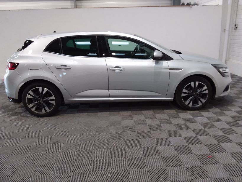 RENAULT MEGANE IV BERLINE BUSINESS 2018 - Photo n°6