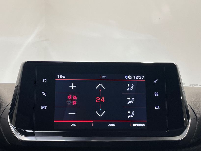 PEUGEOT 2008 2022 - Photo n°15