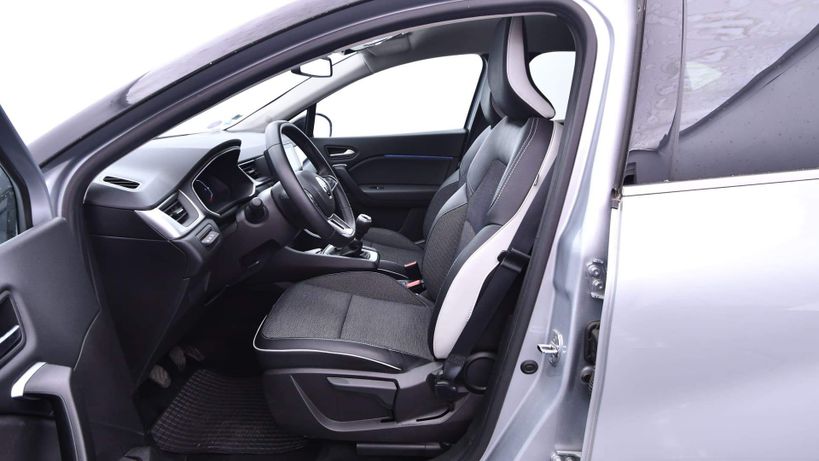 RENAULT CAPTUR 2022 - Photo n°11