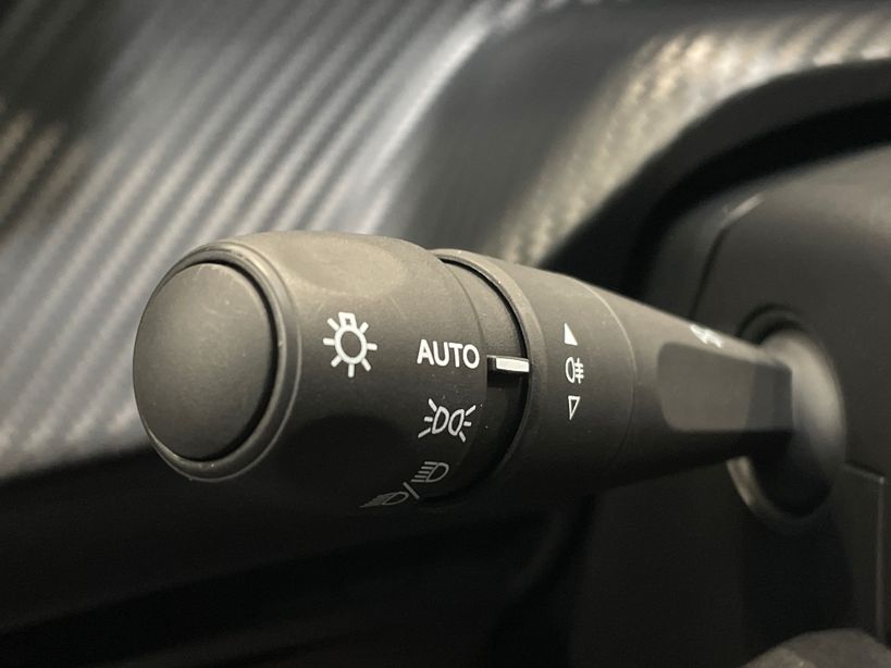 PEUGEOT 208 2025 - Photo n°29