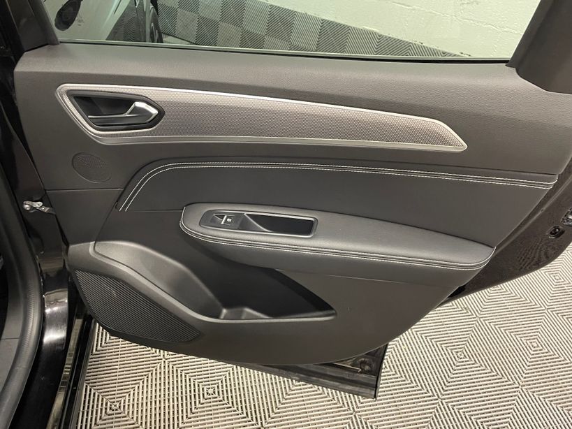 RENAULT ARKANA 2023 - Photo n°38