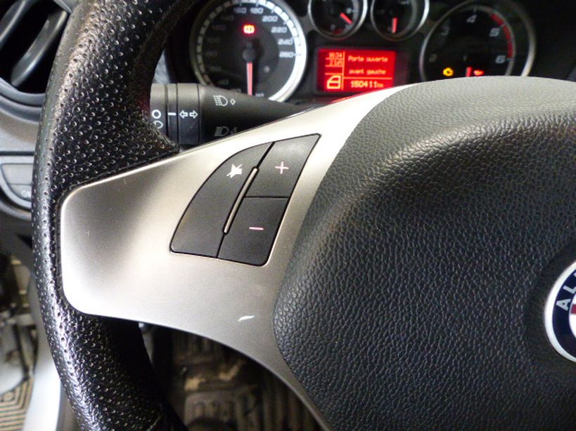 ALFA ROMEO MITO 2010 - Photo n°15