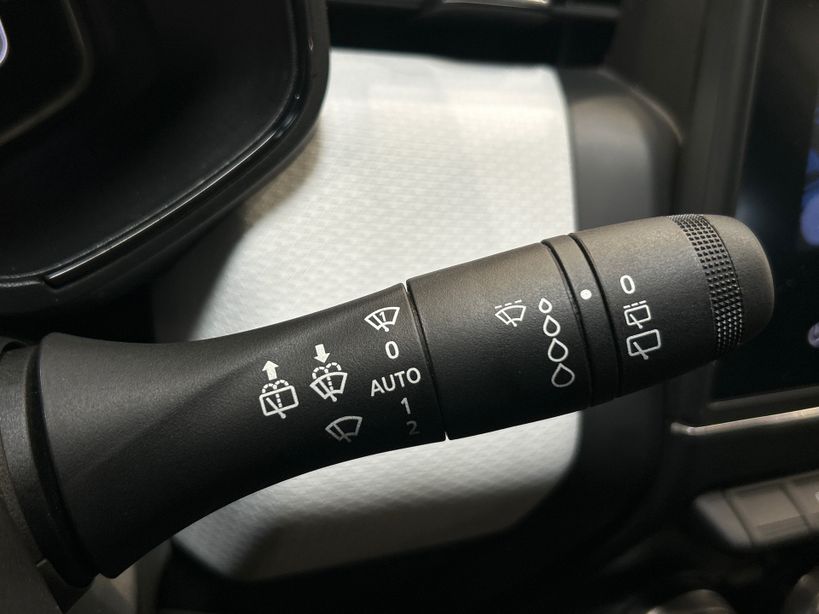 RENAULT CLIO V 2022 - Photo n°26