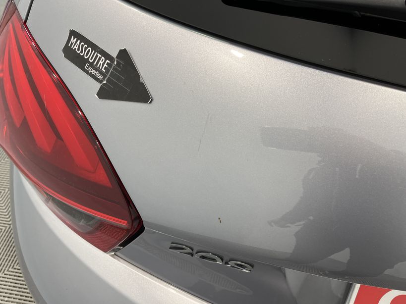 PEUGEOT 208 2019 - Photo n°20