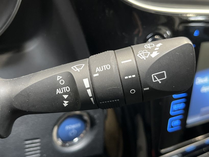 TOYOTA AURIS MY17 2018 - Photo n°30