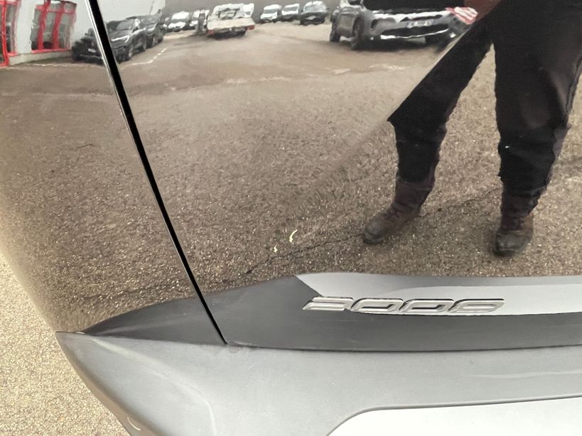 PEUGEOT 2008 2024 - Photo n°3